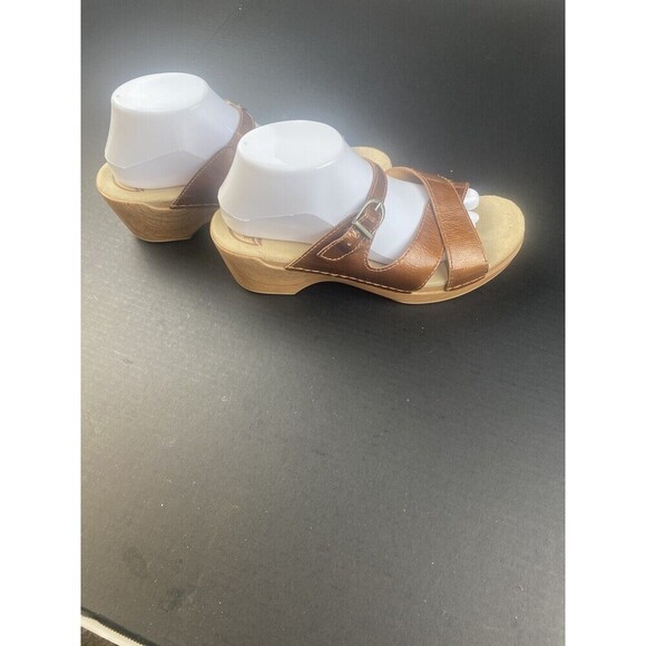 Dansko Bronze Patent Leather Criss Cross Strappy‎ Slides Sandals Clogs  Size 41 - Picture 5 of 16